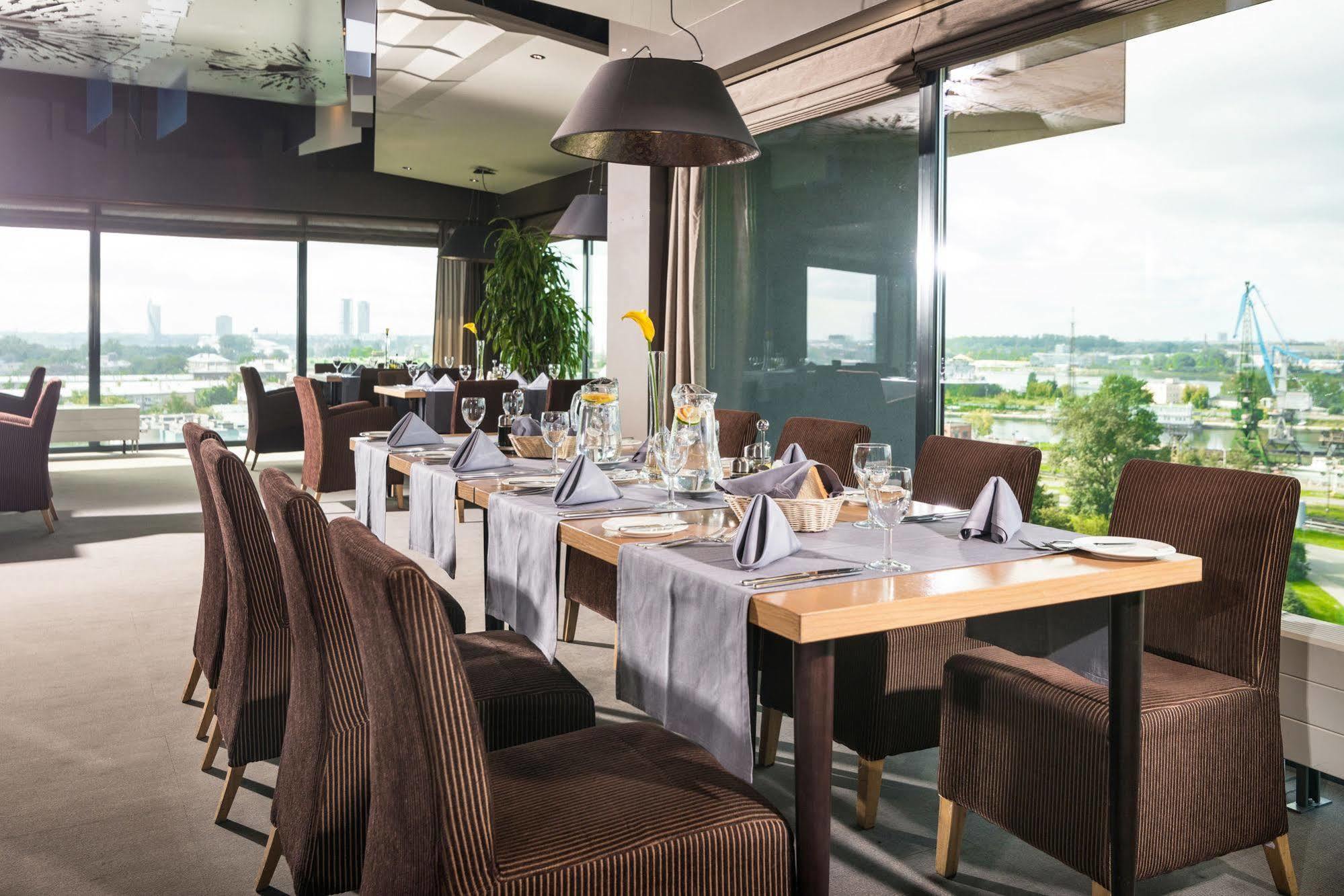 Rija Port Hotel Рига Экстерьер фото